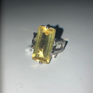 🎉10 For $10🎉Icing Ring  Size 7